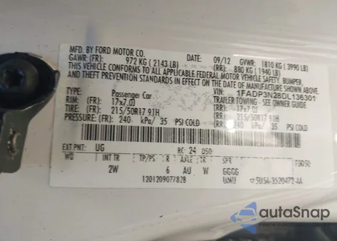 2013 Ford Focus Titanium из США, поврежденный, VIN 1FADP3N28DL136301